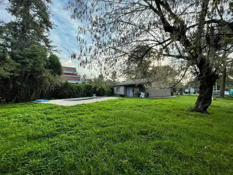 Terreno a la venta con casa prefabricada en barrio San Ignacio - San Miguel