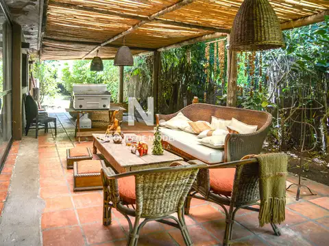 Casa de 5 dormitorios en venta en San Rafael, Punta del Este