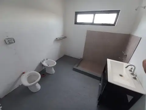 Departamento en Alquiler en Jose Leon Suarez, $ 600.000