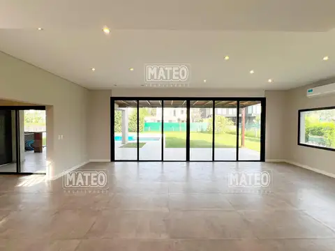 Casa en Venta de 4 dormitorios