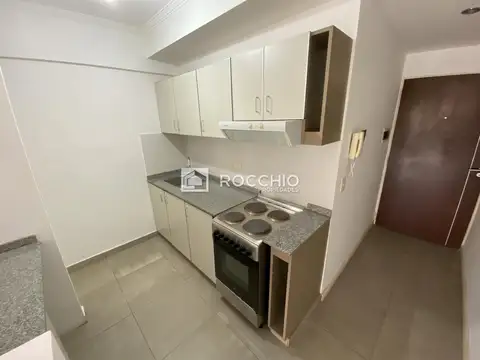 Departamento en Alquiler en Villa Ballester, $ 600.000