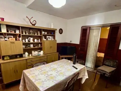 Casa 4 ambientes con 1 baño