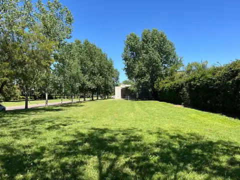 LOTE EN LA RESRVA CARDALES