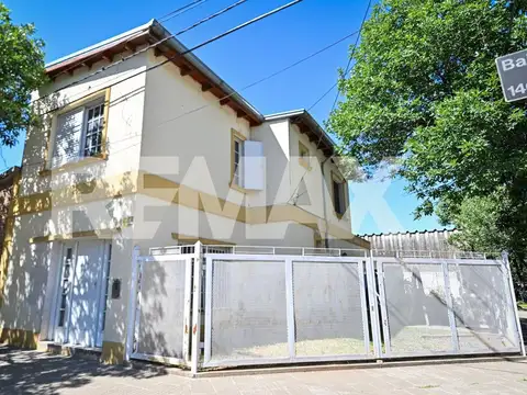 CASA 3 DORMITORIOS BARRIO NORTE