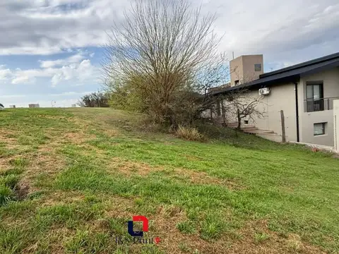 Terreno en Venta de 300,0 m2