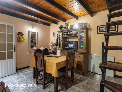 PH con patio en Almagro, a refaccionar