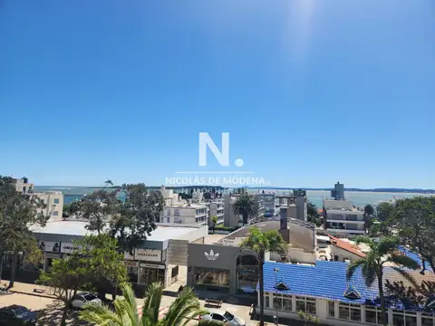 Departamento en Alquiler Temporal de 4 ambientes