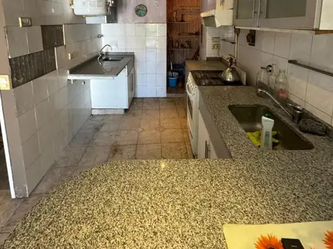 Departamento en Alquiler en Villa Sarmiento, $ 800.000