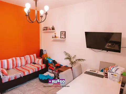 Depto Tipo Casa en Venta 25 años
