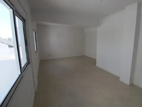 Departamento en Venta en Villa Luzuriaga, USD 50.000