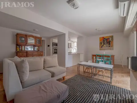 Departamento en Belgrano de 4 ambientes con balcón al frente! Muy luminoso!