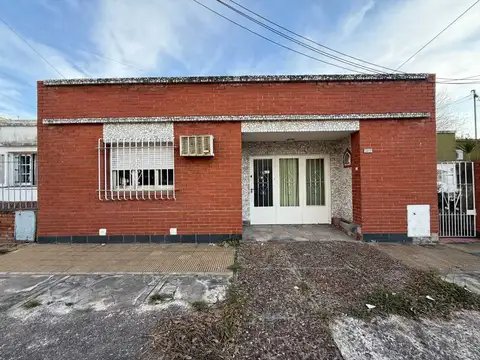 Martina Céspedes 1400
