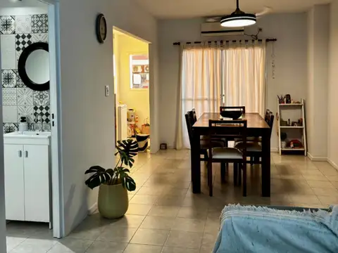 Departamento en venta c/ cochera en Macrocentro