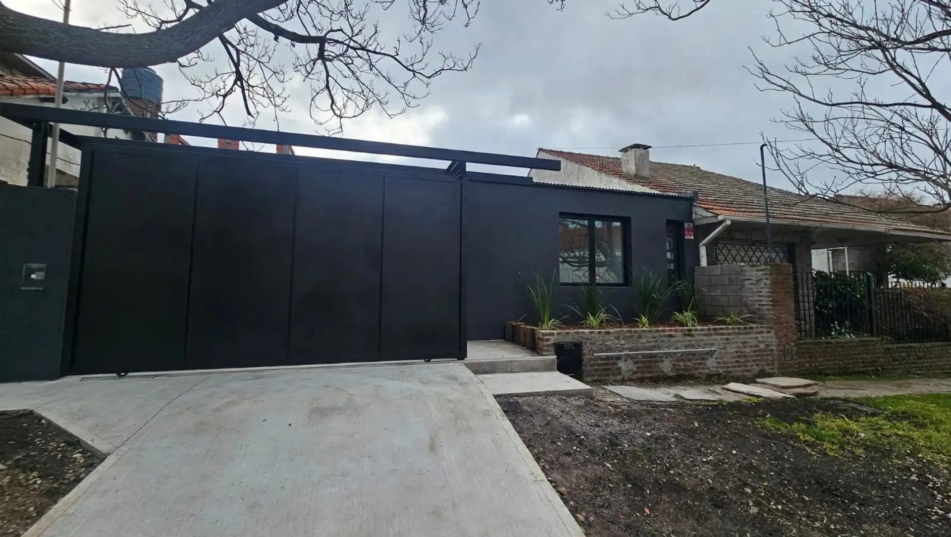VENTA A ESTRENAR CASA 4 AMBIENTES, PUNTA MOGOTES