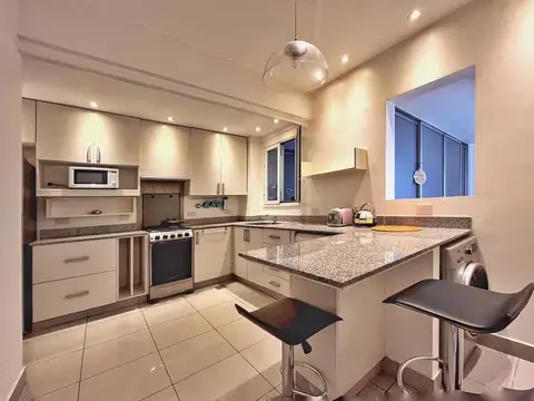 Departamento 4 ambientes con 2 baños
