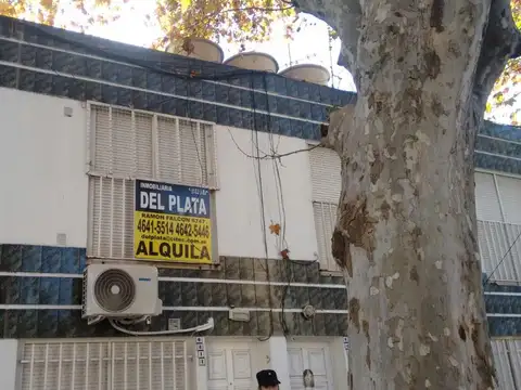 LINIERS 1 AMBIENTE   PRIMER   PISO AL FRENTE 