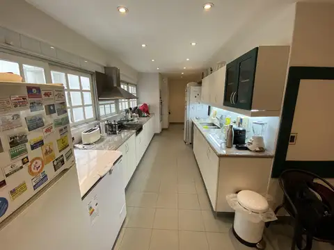 Departamento en Alquiler con 2 cocheras