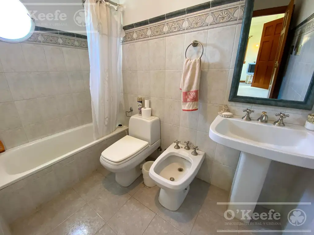 Casa en venta de 4 dormitorios en suite  con fondo al Lago en Abril Club de Campo, Guillermo Hudson - Foto 38