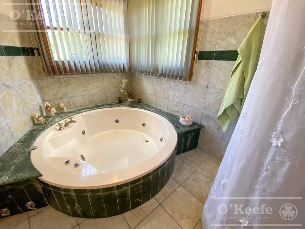 Casa en venta de 4 dormitorios en suite  con fondo al Lago en Abril Club de Campo, Guillermo Hudson - Foto 44