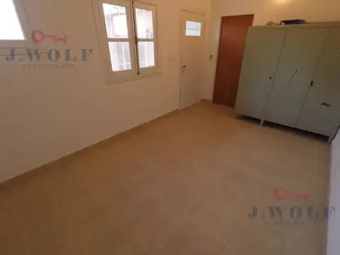 Depto Tipo Casa 3 ambientes con 2 baños