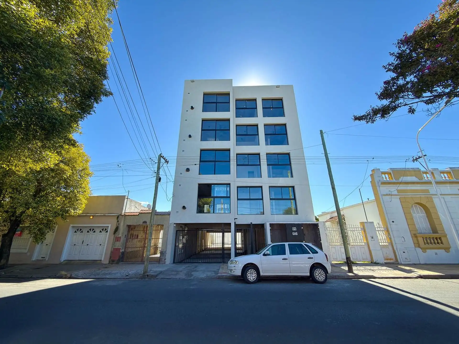 Depto 2 dorm a estrenar 70m² en 4° piso — Alsina 1100