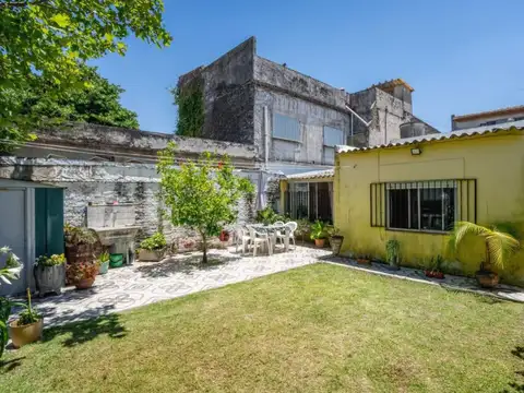 Depto Tipo Casa en Venta en Munro, USD 135.000