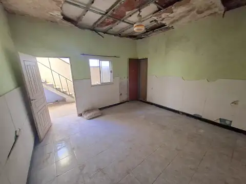 Venta vivienda 5 amb (a refaccionar)