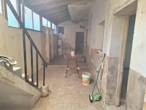 Depto Tipo Casa 5 ambientes con 2 baños