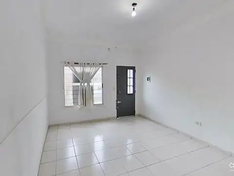 Depto Tipo Casa en Venta de 2 ambientes