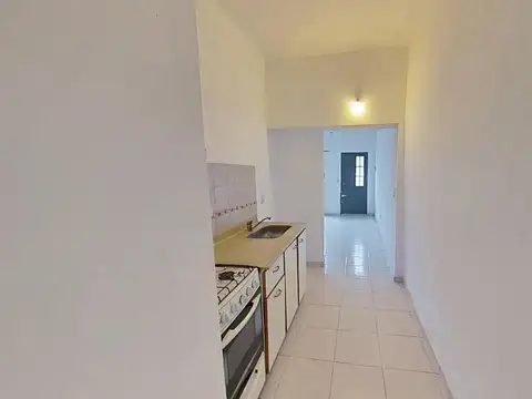 Depto Tipo Casa 2 ambientes con 1 baño