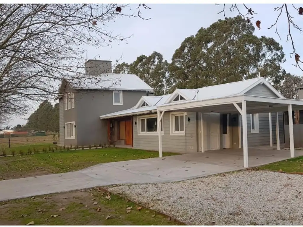 Quinta - 323  m² Cubierta | 4 dormitorios | 4 baños | Excelente | Noroeste | 5.057  m² Terreno