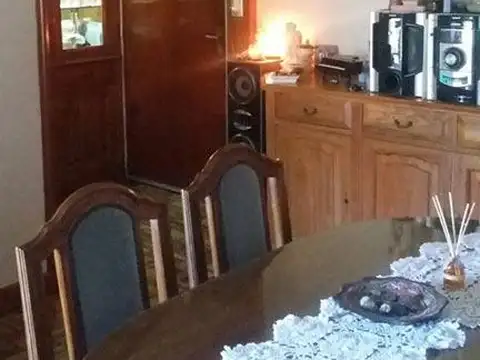 Avenida Peron al 400