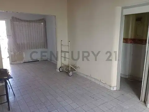 Paso de los Andes 1609 , Piso 0