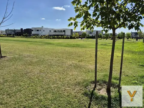 Terreno en Venta 15  mts Frente