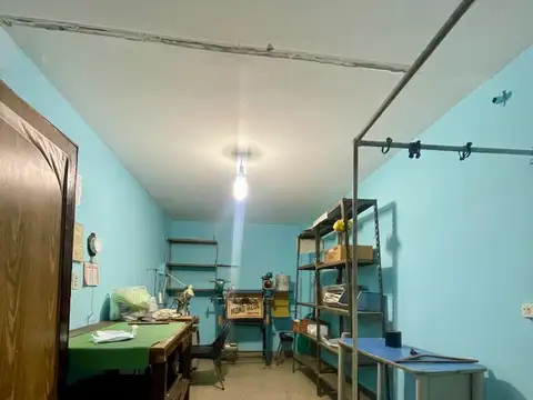 Local en Venta 55 años