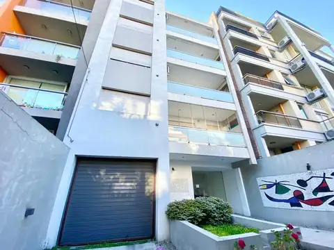 Avellaneda 1032 , Piso 1