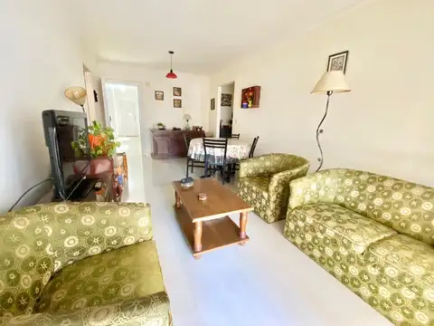 Departamento dos ambientes en excelente ubicación.