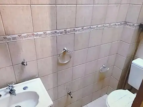 Local en Venta en Haedo Sur, USD 45.000