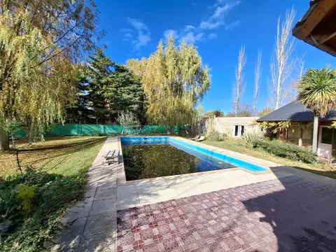 Venta de complejo de viviendas en gral. roca.