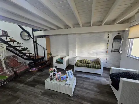 Depto Tipo Casa en Venta al Noreste