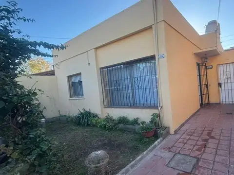Casa 5 Amb, en Venta en Grand Bourg | Apto Credito