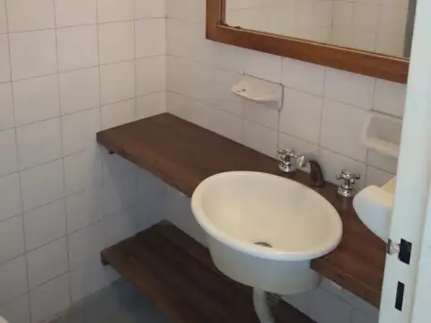 RAMOS MEJIA  L N Alem 100, Piso 14