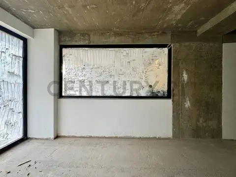 Local en Venta en Coghlan, USD 99.000