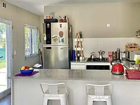 Casa en Venta en El Canton - Norte, USD 230.000