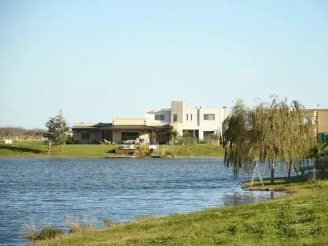 San Sebastián, Pilar