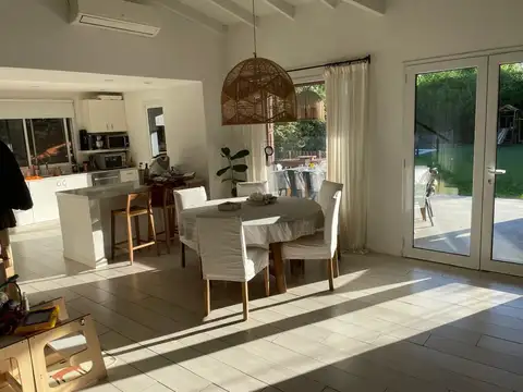 CASA EN VENTA EN EL RECODO - PILAR