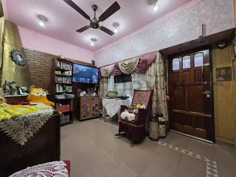 Departamento 5 ambientes con 2 baños