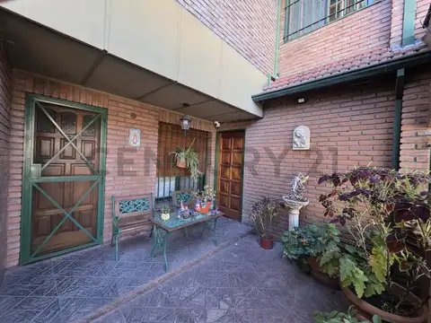 Departamento en Venta de 5 ambientes