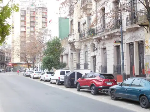 Avenida Benito Pérez Galdós 300