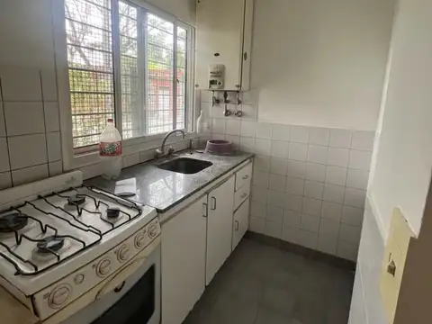 Departamento en Alquiler en Carapachay, $ 850.000